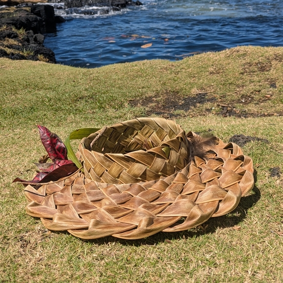 Hand Crafted Other - Handwoven Straw Hat with Feather Leaf